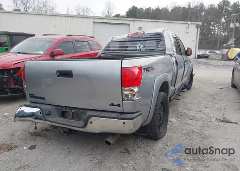 2007 Toyota Tundra Limited 5.7L V8 z USA, uszkodzony, nr VIN 5TFBV58167X013082